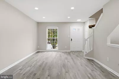 2038 Stargrass Court, Woodbridge, VA 22192 - Photo 7