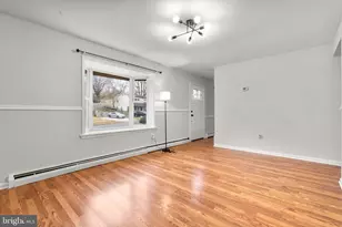 13826 Greenwood Dr, Woodbridge, VA 22193 - Photo 7