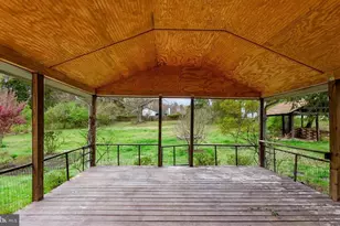 7804 Old Carolina Rd, Gainesville, VA 20155 - Photo 3