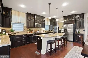 17032 Takeaway Ln, Dumfries, VA 22026 - Photo 3