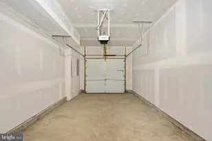 2540 Neabsco Common Pl, Woodbridge, VA 22191 - Photo 33