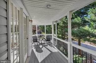 7414 Silent Willow Ct, Manassas, VA 20112 - Photo 5