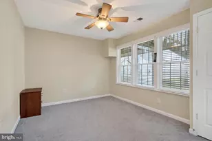 6920 Netherstone Ct, Gainesville, VA 20155 - Photo 27