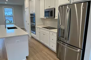 8883 Curie St, Manassas, VA 20109 - Photo 3