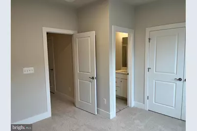 8883 Curie Street, Manassas, VA 20109 - Photo 13