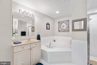 485 Harbor Side Street #412, Woodbridge, VA 22191 - Photo 27