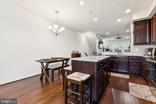 14695 May Oaks Ct, Woodbridge, VA 22191 - Photo 9