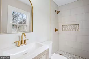 12060 Willowood Dr, Woodbridge, VA 22192 - Photo 17