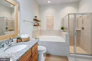 680 Watermans Dr, Woodbridge, VA 22191 - Photo 7