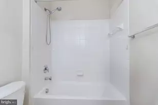 2675 Sheffield Way, Woodbridge, VA 22191 - Photo 21