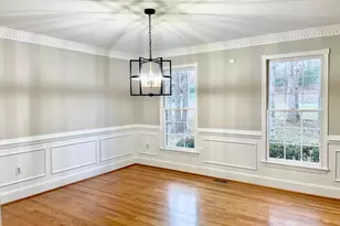 10201 Leatherleaf Ct, Manassas, VA 20111 - Photo 13