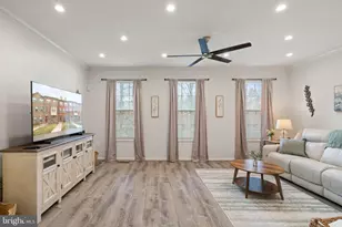 15981 Marsh Pl, Haymarket, VA 20169 - Photo 13