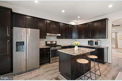 15981 Marsh Place, Haymarket, VA 20169 - Photo 3