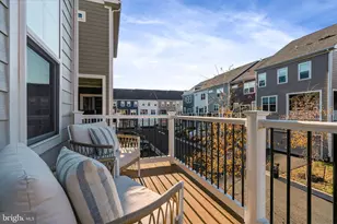 17706 Longspur Cove Ln, Dumfries, VA 22026 - Photo 25