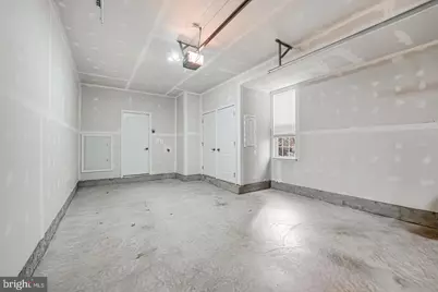 18339 Reaper Hill Ct, Triangle, VA 22172 - Photo 33