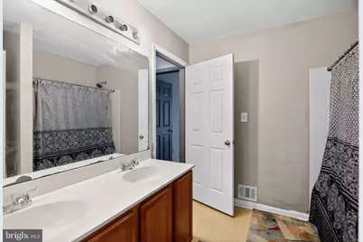 1874 Tiger Lily Circle, Woodbridge, VA 22192 - Photo 13