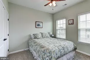 7067 Kona Dr, Gainesville, VA 20155 - Photo 23