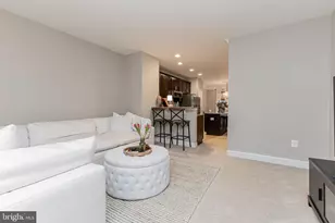 4336 Potomac Highlands Cir, Triangle, VA 22172 - Photo 7