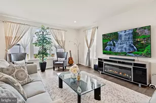 4554 Morley Loop, Woodbridge, VA 22192 - Photo 7