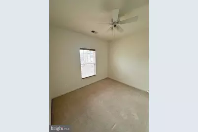 2100 Abbottsbury Way, Woodbridge, VA 22191 - Photo 19