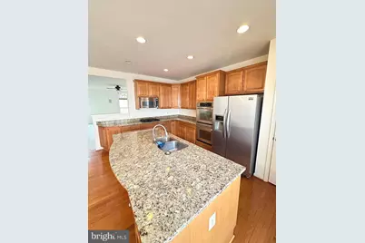 2100 Abbottsbury Way, Woodbridge, VA 22191 - Photo 7