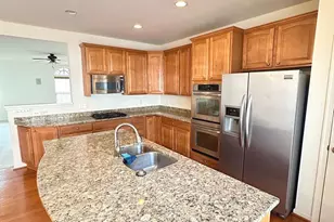 2100 Abbottsbury Way, Woodbridge, VA 22191 - Photo 7