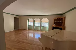 3203 Riverview Dr, Triangle, VA 22172 - Photo 7