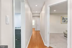 1412 Devils Reach Rd, Woodbridge, VA 22192 - Photo 27