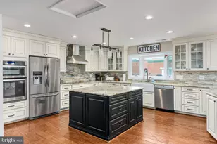 1412 Devils Reach Rd, Woodbridge, VA 22192 - Photo 13