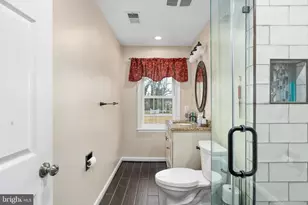 1412 Devils Reach Rd, Woodbridge, VA 22192 - Photo 37