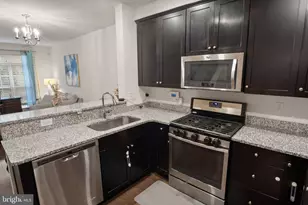 16894 Porters Inn Dr, Dumfries, VA 22026 - Photo 11