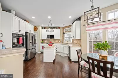 5505 Altenbury Loop, Gainesville, VA 20155 - Photo 17