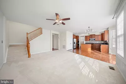 16421 Regatta Lane S, Woodbridge, VA 22191 - Photo 5