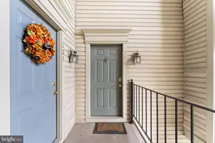 8068 Stonewall Brigade Ct, Manassas, VA 20109 - Photo 5