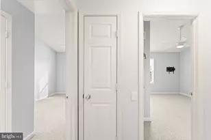 8068 Stonewall Brigade Ct, Manassas, VA 20109 - Photo 21