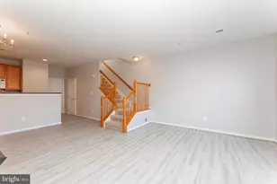 5039 Anchorstone Dr, Woodbridge, VA 22192 - Photo 5