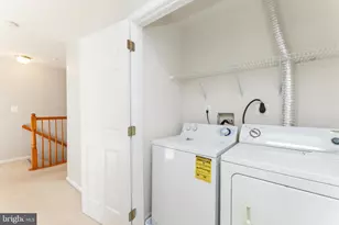 5039 Anchorstone Dr, Woodbridge, VA 22192 - Photo 23