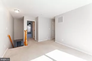 5039 Anchorstone Dr, Woodbridge, VA 22192 - Photo 19