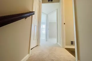 8069 Stonewall Brigade Ct, Manassas, VA 20109 - Photo 13