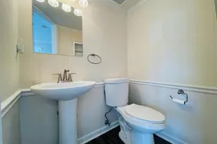 8069 Stonewall Brigade Ct, Manassas, VA 20109 - Photo 11