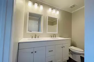 8069 Stonewall Brigade Ct, Manassas, VA 20109 - Photo 17