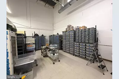 8994 Mike Garcia Drive, Manassas, VA 20109 - Photo 5