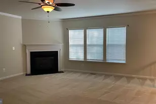 12437 Pfitzner Ct, Woodbridge, VA 22192 - Photo 19