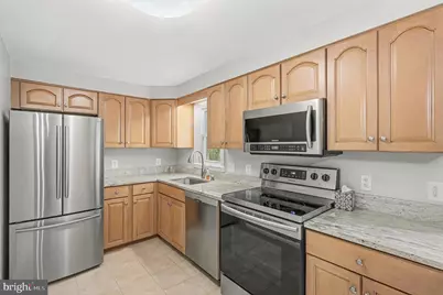 1904 Pohick Creek Court, Woodbridge, VA 22192 - Photo 7