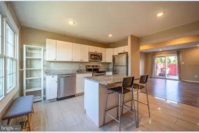 1412 Cottonwood Court, Woodbridge, VA 22191 - Photo 5