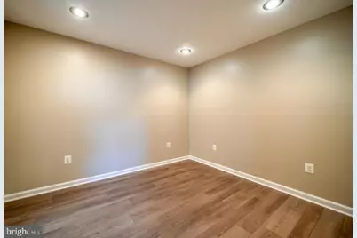 1412 Cottonwood Court, Woodbridge, VA 22191 - Photo 33