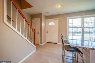 1412 Cottonwood Ct, Woodbridge, VA 22191 - Photo 3