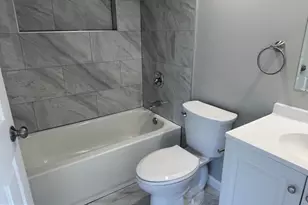 1927 Heatherbrook Ct, Woodbridge, VA 22192 - Photo 9