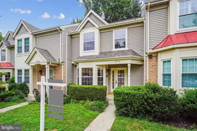 15745 Widewater Drive, Dumfries, VA 22025 - Photo 3