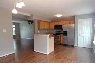 14299 Newbern Loop, Gainesville, VA 20155 - Photo 5